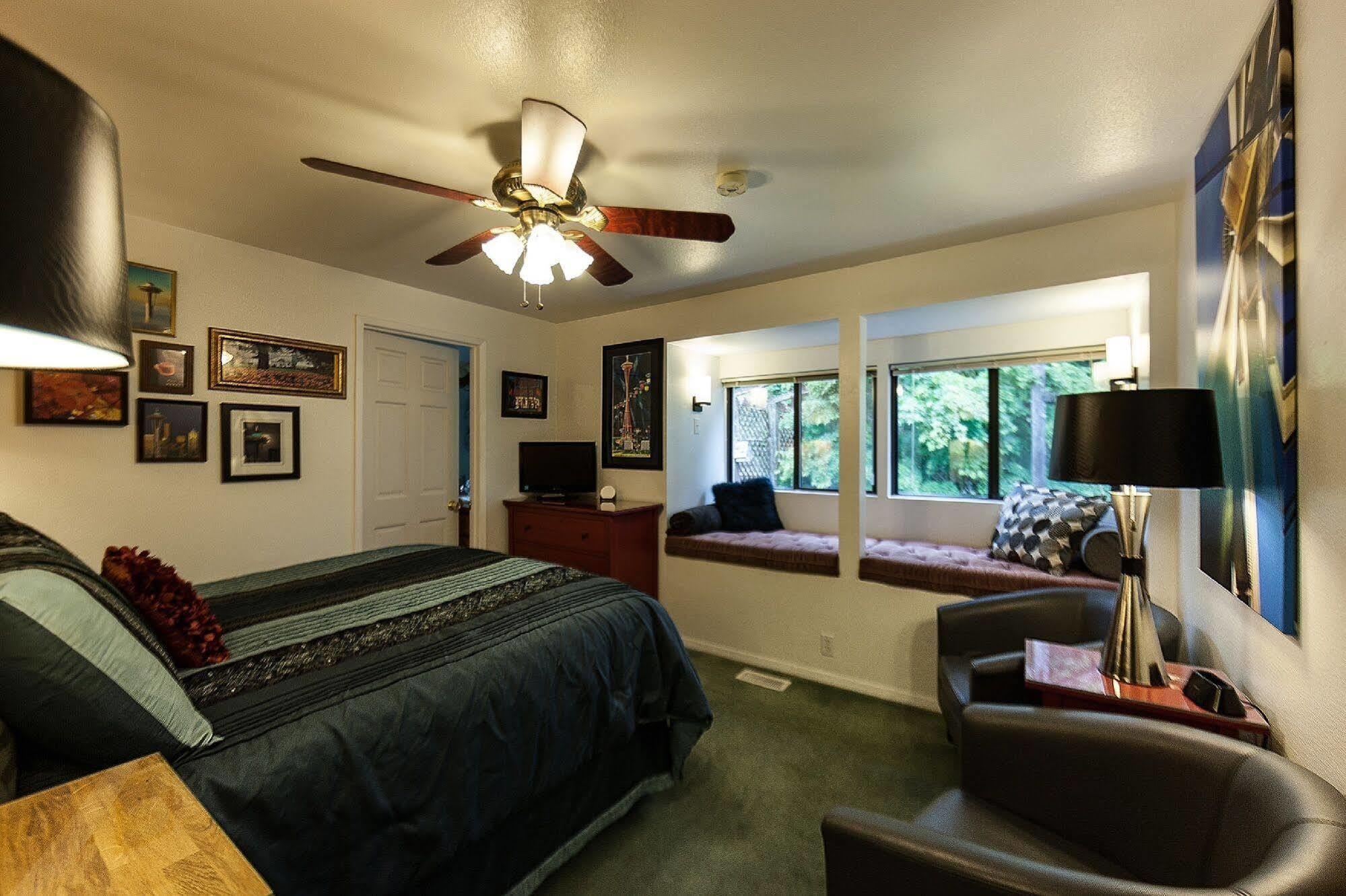 Hillside House Bed And Breakfast Friday Harbor Extérieur photo