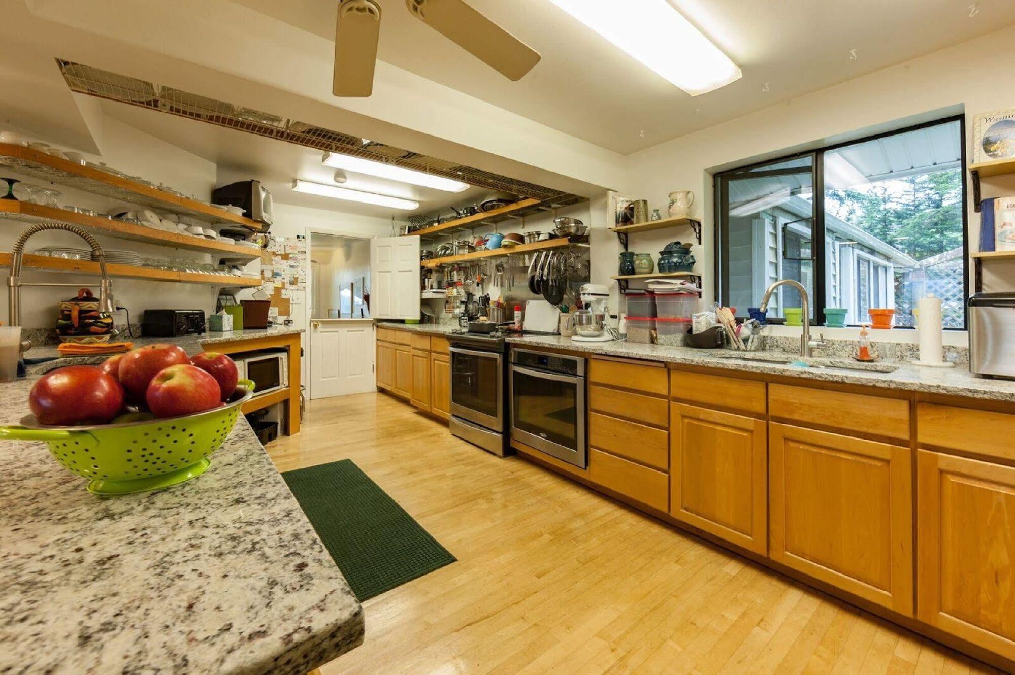 Hillside House Bed And Breakfast Friday Harbor Extérieur photo
